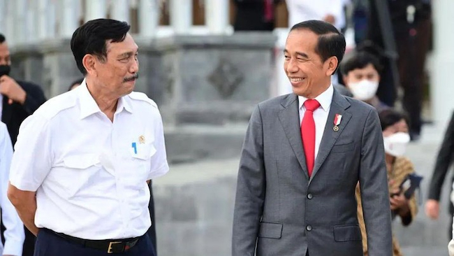 President Joko Widodo with Luhut Binsar Pandjaitan (21 June 2023) /Instagram/luhut.pandjaitan