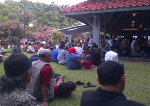 Public events showcasing governmental commitment to Islam are commonly held in Bandung, such as this regular ‘meet and greet’ between Islamic and political actors (Silaturahmi Ulama Umaro) held at the Mayoral residence - Agus Safei Public events showcasing governmental commitment to Islam are commonly held in Bandung, such as this regular ‘meet and greet’ between Islamic and political actors (Silaturahmi Ulama Umaro) held at the Mayoral residence - Agus Safei