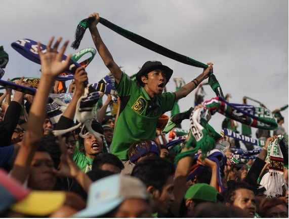 Review: Surabaya-style football fandom