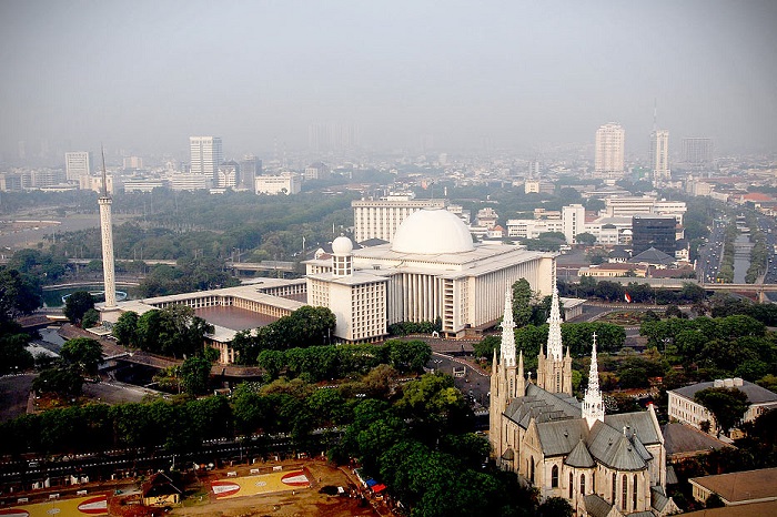 Istiqlal Mosque and St Mary of the Assumption Cathedral, Jakarta