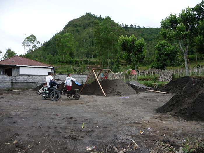 Resource stripping in Batur, Bali - Graeme MacRae