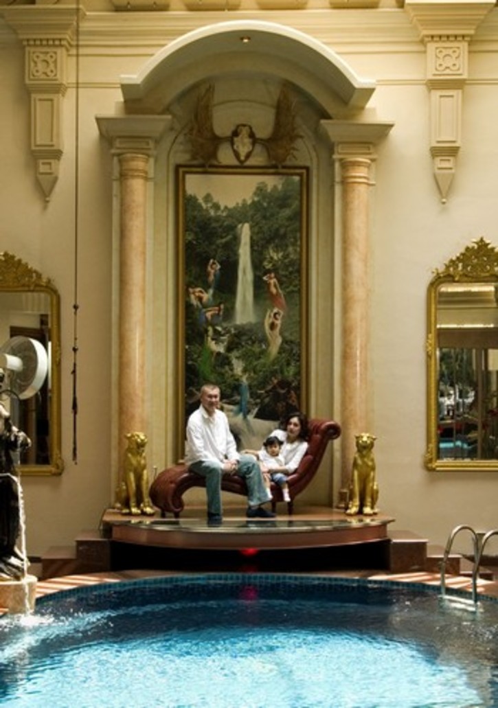 The rich in Indonesia The rich in Indonesia