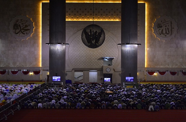 Inside the kitchen of Jakarta's Istiqlal mosque